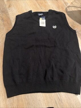 Chaps Black V-Neck Knit Sweater Vest with Crest